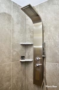 Ippokambos Room 1 Shower